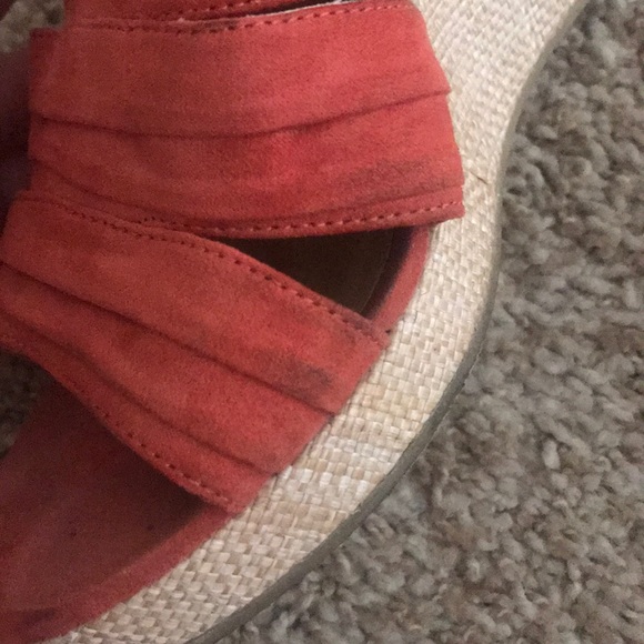 Forever 21 coral wedges - Picture 3 of 4